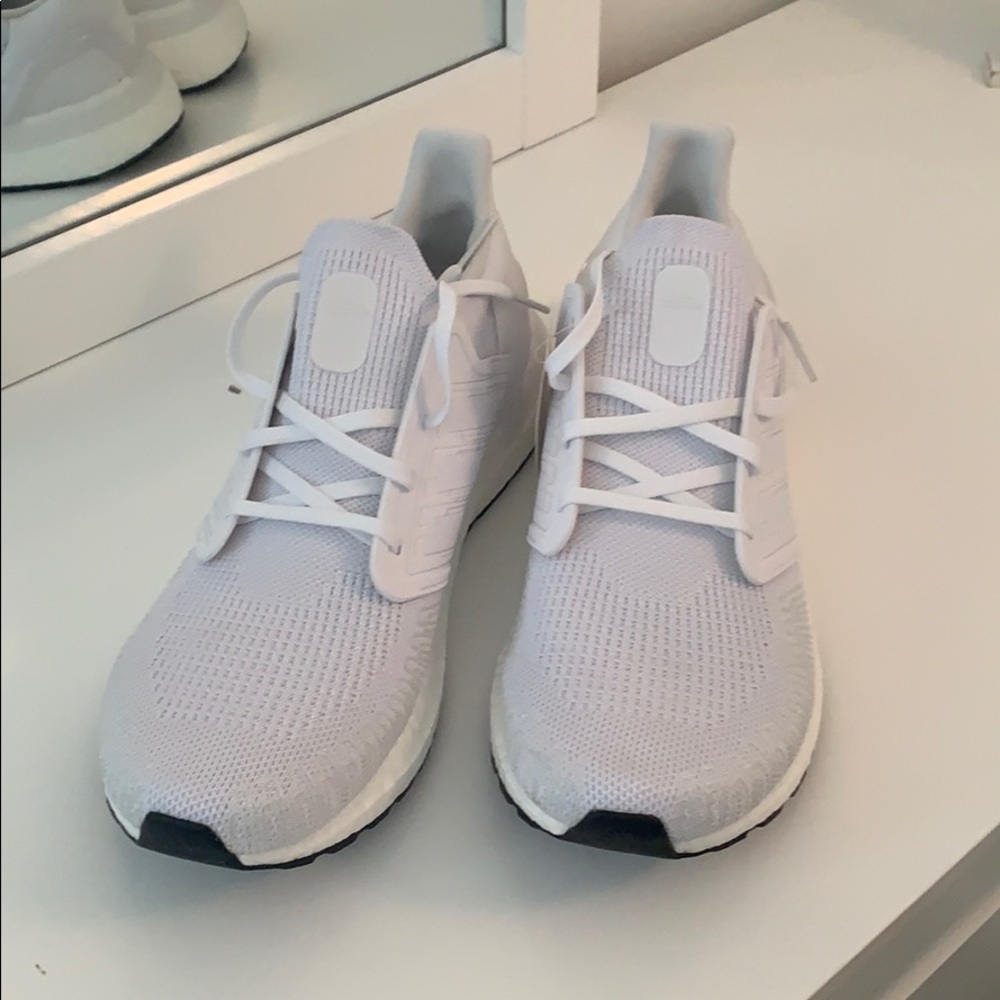 Adidas all white Ultra Boosts 20’s